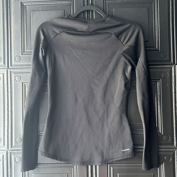 Adidas Running  top - Picture 2 of 3